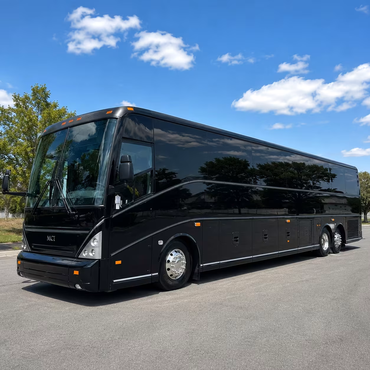 employee shuttle buses for lynwood workforce commutes