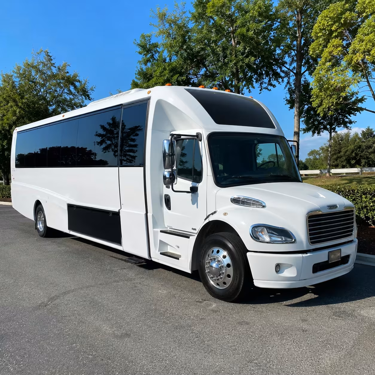 lynwood party bus rentals for hollywood bowl concerts